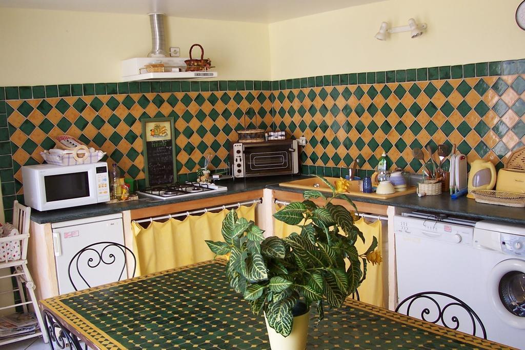 Le Fenouillet Chambres D'Hotes Proche Des Grands Buffets Narbona Exterior foto
